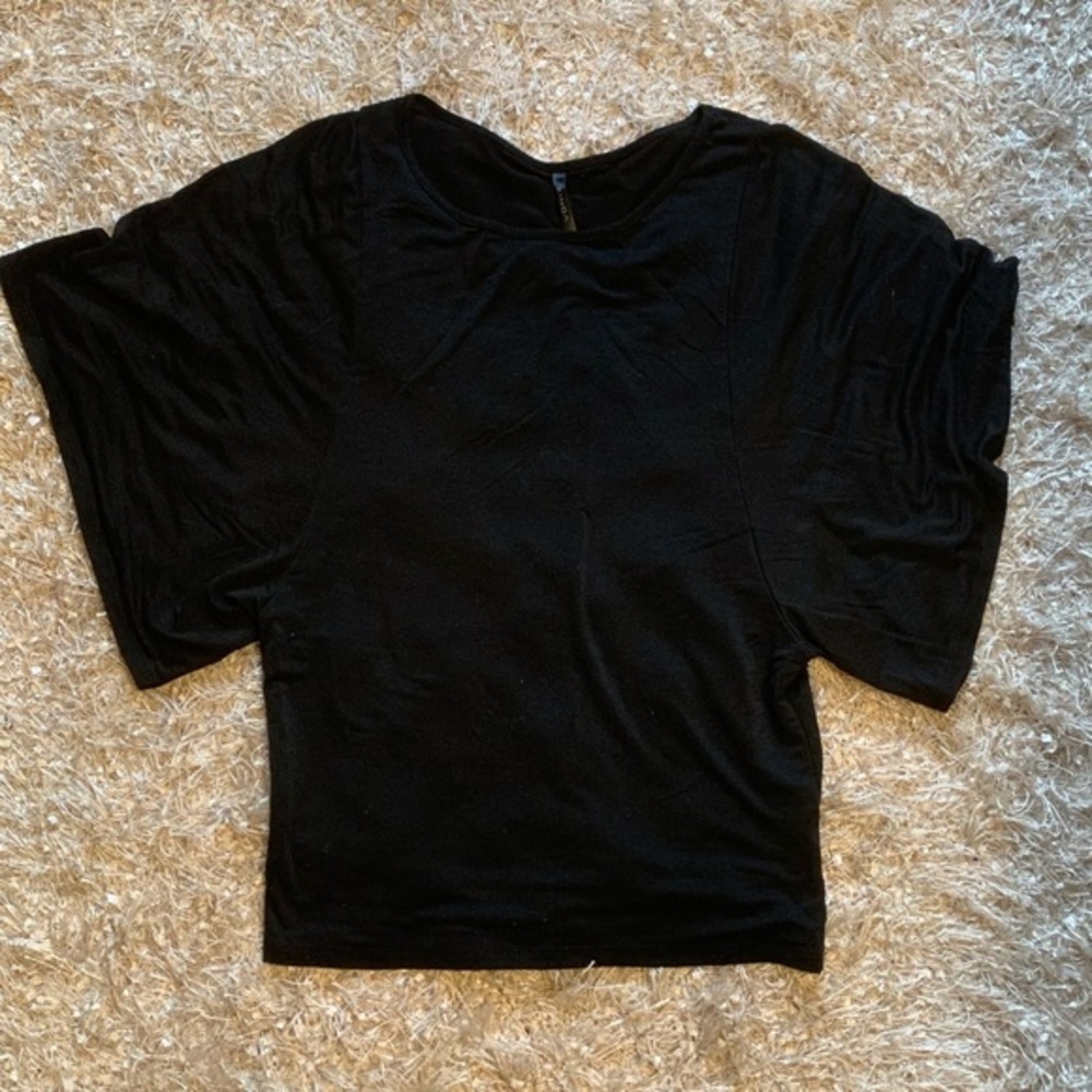 Top with large sleeves sz S